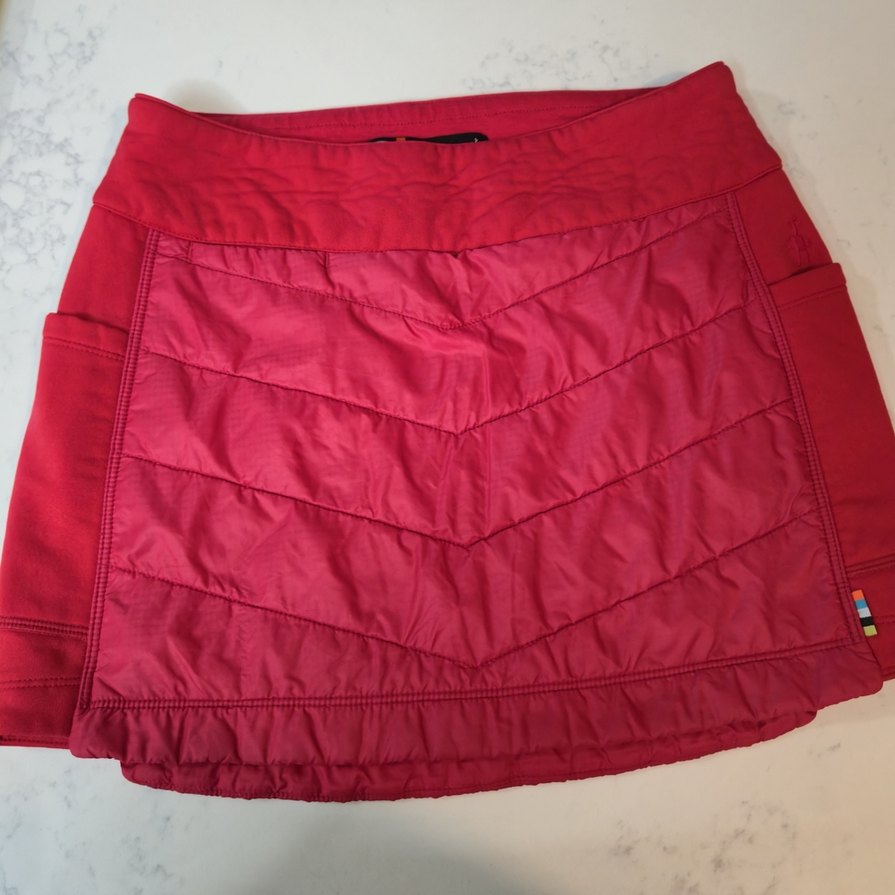 Smartwool‎ Red Quilted Mini Skirt - Picture 7 of 12